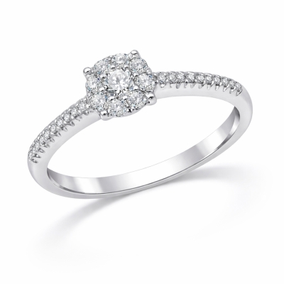 Кольцо из золота с бриллиантом