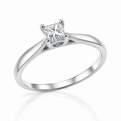 Inel din aur cu diamant